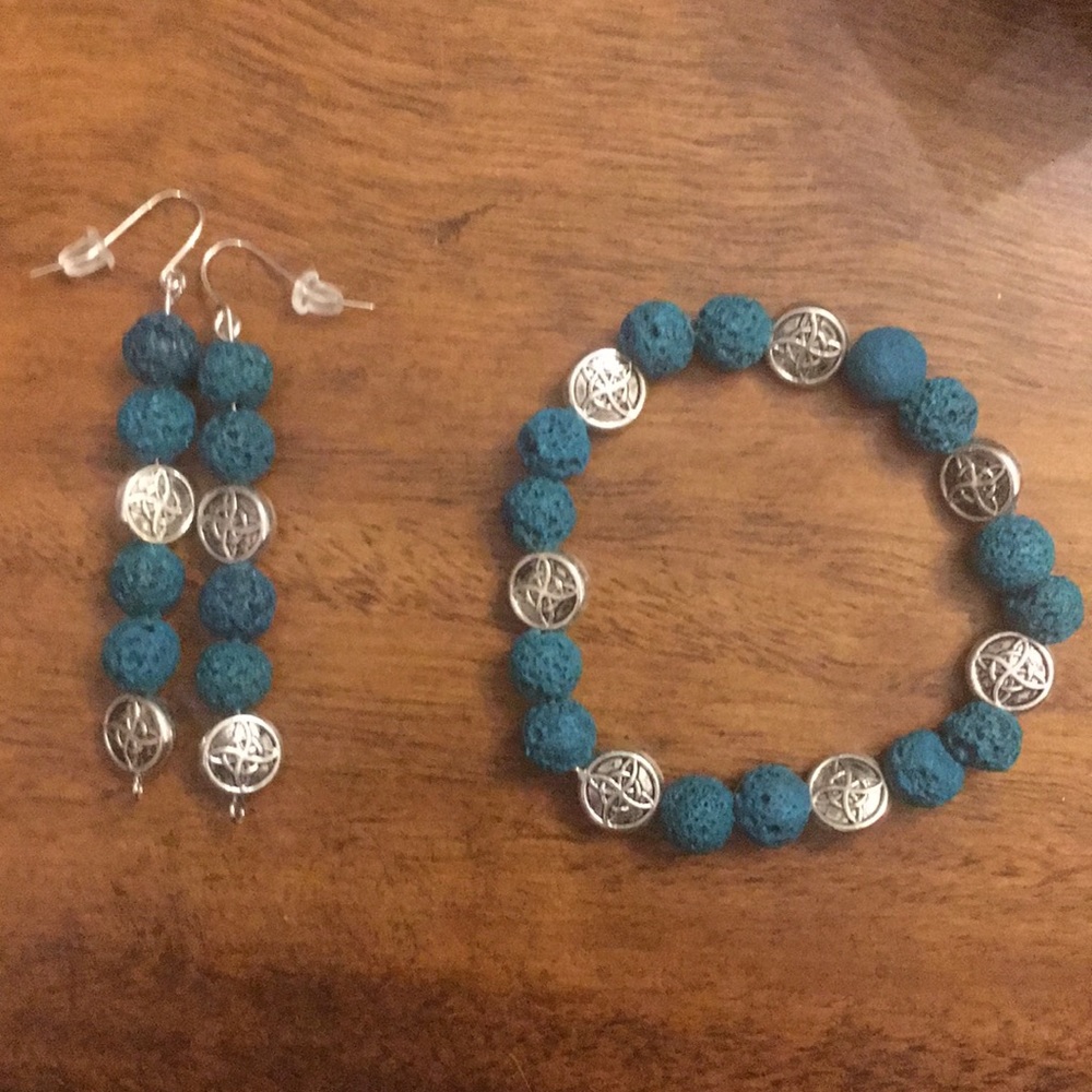 Handmade bracelet and earrings